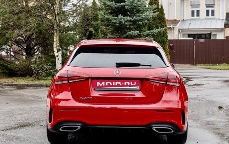 Mercedes-Benz A-Класс, 2018 год, 2 490 000 рублей, 4 фотография