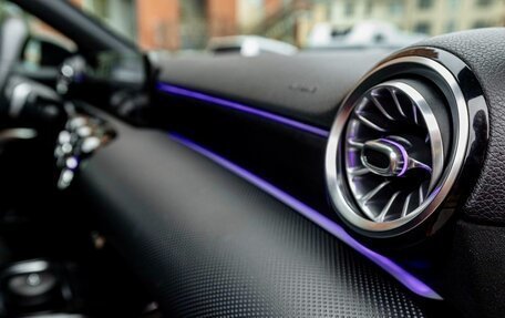 Mercedes-Benz A-Класс, 2018 год, 2 490 000 рублей, 19 фотография