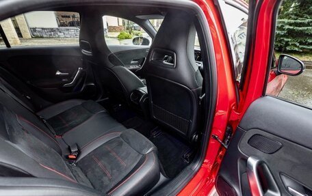 Mercedes-Benz A-Класс, 2018 год, 2 490 000 рублей, 23 фотография