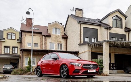 Mercedes-Benz A-Класс, 2018 год, 2 490 000 рублей, 39 фотография