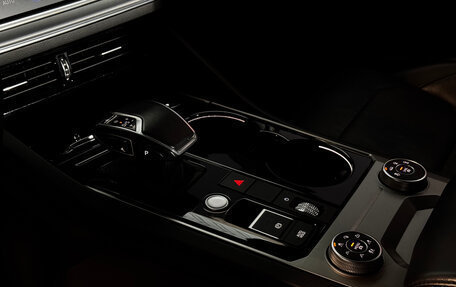 Volkswagen Touareg III, 2018 год, 5 499 000 рублей, 10 фотография