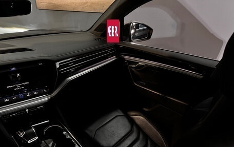 Volkswagen Touareg III, 2018 год, 5 499 000 рублей, 20 фотография