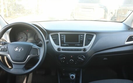 Hyundai Solaris II рестайлинг, 2019 год, 1 320 000 рублей, 7 фотография