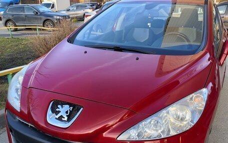 Peugeot 308 II, 2010 год, 550 000 рублей, 2 фотография