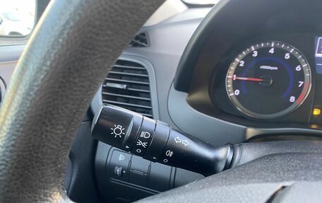 Hyundai Solaris II рестайлинг, 2016 год, 1 065 000 рублей, 22 фотография