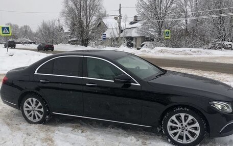 Mercedes-Benz E-Класс, 2018 год, 4 200 000 рублей, 7 фотография