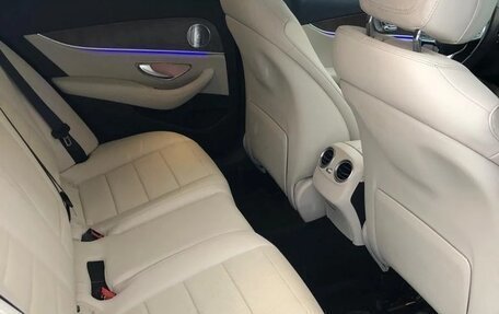 Mercedes-Benz E-Класс, 2018 год, 4 200 000 рублей, 5 фотография