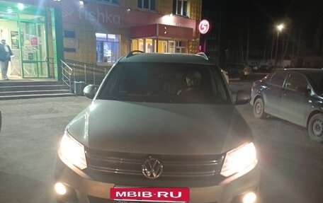 Volkswagen Tiguan I, 2014 год, 1 250 000 рублей, 2 фотография