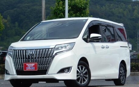 Toyota Esquire I, 2021 год, 2 000 000 рублей, 1 фотография