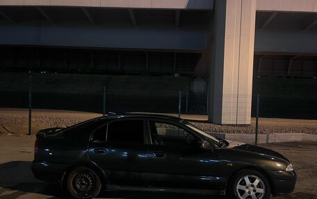 Mitsubishi Carisma I, 1995 год, 200 000 рублей, 4 фотография