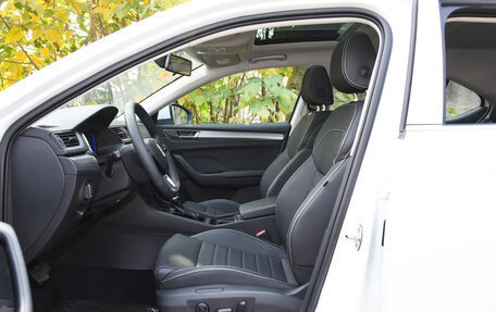 Skoda Superb III рестайлинг, 2025 год, 2 580 005 рублей, 7 фотография