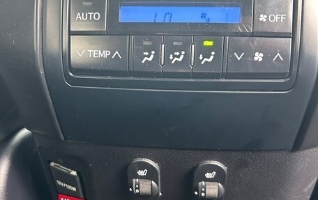 Toyota Land Cruiser Prado 150 рестайлинг 2, 2021 год, 6 600 000 рублей, 25 фотография