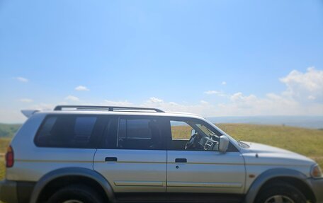 Mitsubishi Pajero Sport II рестайлинг, 2002 год, 900 000 рублей, 3 фотография