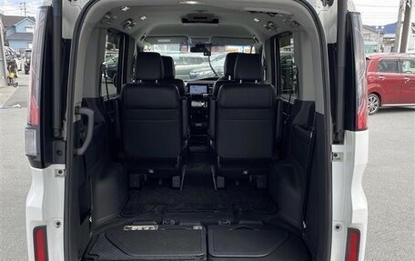 Honda Stepwgn IV, 2021 год, 2 032 000 рублей, 20 фотография