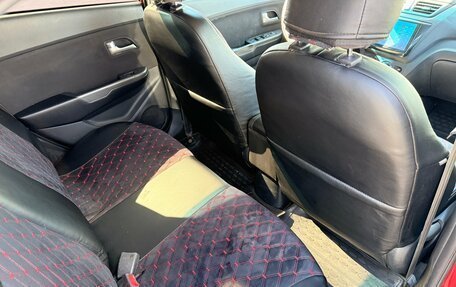 KIA Rio III рестайлинг, 2013 год, 555 000 рублей, 10 фотография