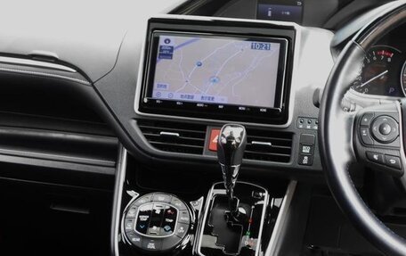 Toyota Esquire I, 2021 год, 2 000 000 рублей, 6 фотография