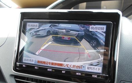 Toyota Esquire I, 2021 год, 2 000 000 рублей, 9 фотография