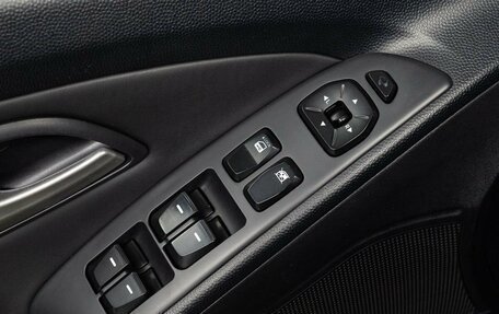 Hyundai ix35 I рестайлинг, 2010 год, 860 000 рублей, 13 фотография