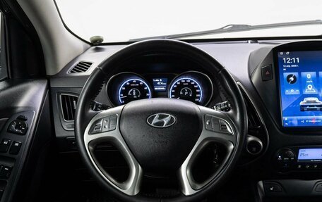 Hyundai ix35 I рестайлинг, 2010 год, 860 000 рублей, 19 фотография