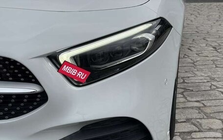 Mercedes-Benz A-Класс, 2022 год, 1 600 000 рублей, 14 фотография