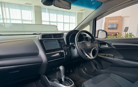 Honda Fit III, 2017 год, 1 200 000 рублей, 12 фотография