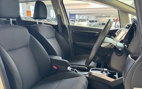 Honda Fit III, 2017 год, 1 200 000 рублей, 16 фотография