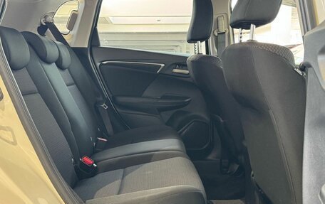 Honda Fit III, 2017 год, 1 200 000 рублей, 34 фотография