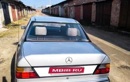 Mercedes-Benz W124, 1990 год, 325 000 рублей, 2 фотография