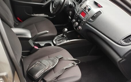 KIA Cerato III, 2010 год, 950 000 рублей, 5 фотография