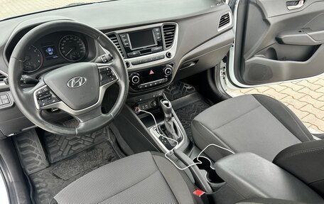 Hyundai Solaris II рестайлинг, 2017 год, 1 275 000 рублей, 11 фотография