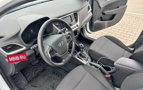 Hyundai Solaris II рестайлинг, 2017 год, 1 275 000 рублей, 9 фотография