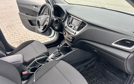 Hyundai Solaris II рестайлинг, 2017 год, 1 275 000 рублей, 15 фотография