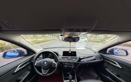 BMW 1 серия, 2022 год, 1 680 000 рублей, 9 фотография