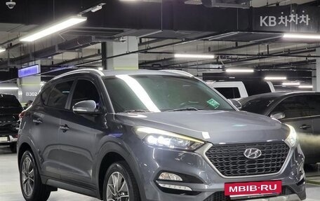Hyundai Tucson III, 2019 год, 1 680 000 рублей, 3 фотография