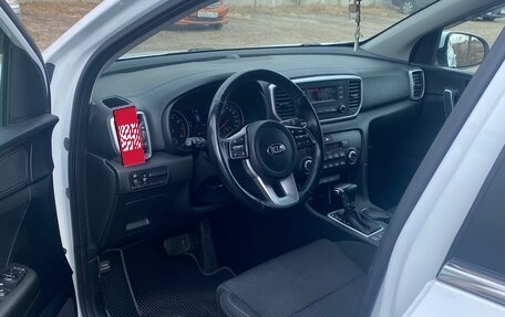 KIA Sportage IV рестайлинг, 2021 год, 2 290 000 рублей, 7 фотография