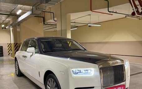 Rolls-Royce Phantom VIII, 2017 год, 42 000 000 рублей, 3 фотография