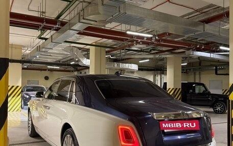 Rolls-Royce Phantom VIII, 2017 год, 42 000 000 рублей, 6 фотография