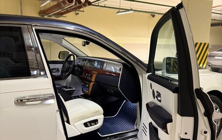 Rolls-Royce Phantom VIII, 2017 год, 42 000 000 рублей, 14 фотография