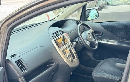 Toyota Ractis I, 2009 год, 877 000 рублей, 10 фотография