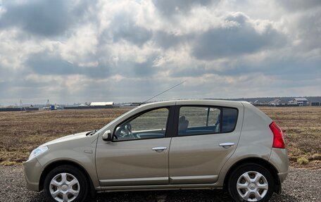 Renault Sandero I, 2012 год, 780 000 рублей, 2 фотография