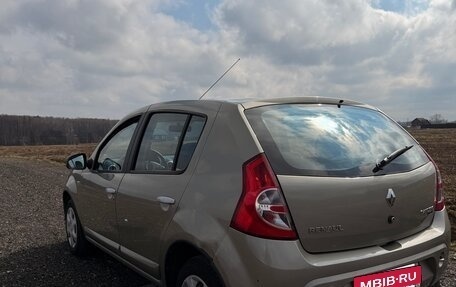 Renault Sandero I, 2012 год, 780 000 рублей, 3 фотография