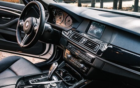 BMW 5 серия, 2012 год, 1 890 000 рублей, 8 фотография