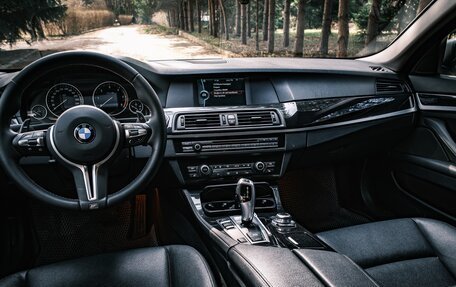 BMW 5 серия, 2012 год, 1 890 000 рублей, 10 фотография