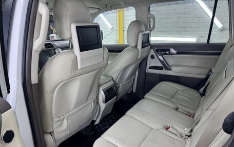 Lexus GX II, 2011 год, 4 050 000 рублей, 16 фотография
