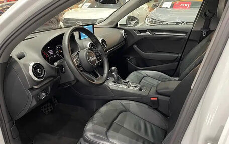 Audi A3, 2017 год, 1 350 000 рублей, 9 фотография