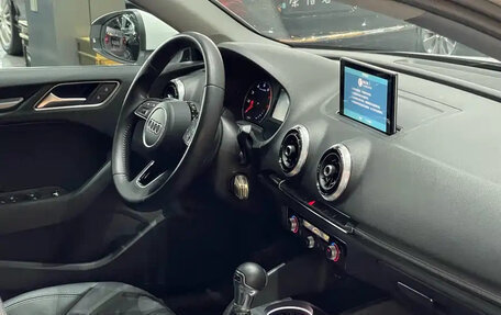 Audi A3, 2017 год, 1 350 000 рублей, 13 фотография