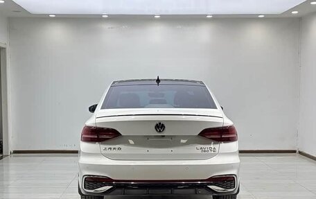 Volkswagen Lavida, 2023 год, 1 670 005 рублей, 2 фотография