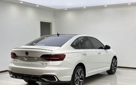 Volkswagen Lavida, 2023 год, 1 670 005 рублей, 4 фотография