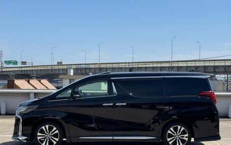 Toyota Alphard III, 2022 год, 6 400 000 рублей, 7 фотография