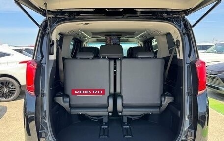 Toyota Alphard III, 2022 год, 6 400 000 рублей, 20 фотография